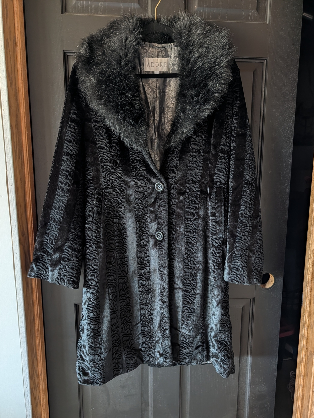 Vintage Adore Women's Black Faux Fur Coat